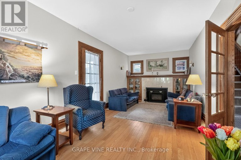28768922/65-bristol-avenue/old-ottawa-southrideau-gardens/ottawa/ontario/K1S1P8_9