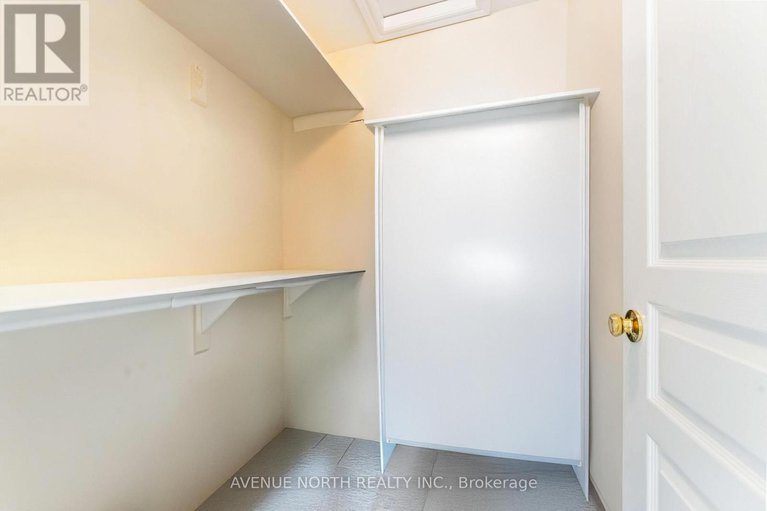 29134109/241-waymark-crescent/bridlewood/ottawa/ontario/K2M0A6_12