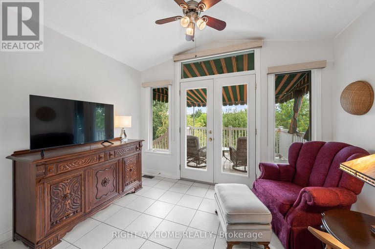 28837852/58-amberlakes-drive/stittsville-central/ottawa/ontario/K2S2A2_15