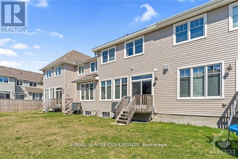 29038271/165-angelonia-crescent-e/blossom-parkkemp-parkfindlay-creek/ottawa/ontario/K1T0Y5_19