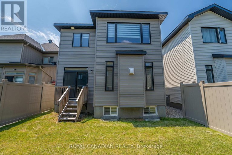 27728416/92-big-dipper-street/ottawa/ontario/K4M0L9_38
