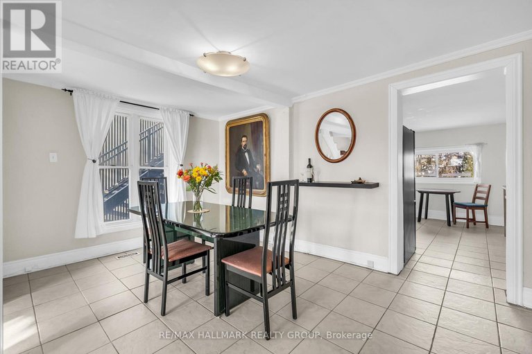27896740/477-booth-street/west-centre-town/ottawa/ontario/K1R7L1_9