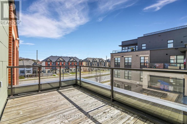 29004508/302-301-bayrose-drive/strandherd/ottawa/ontario/K2J5W3_18