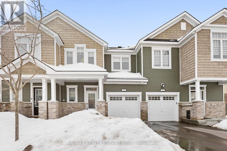 29447721/724-rouncey-road/emerald-meadowstrailwest/ottawa/ontario/K2S1B6_2