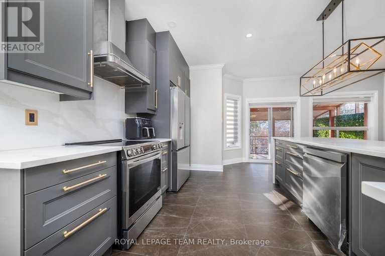 29104240/115-grandpark-circle/hunt-club-park/ottawa/ontario/K1G6R6_20