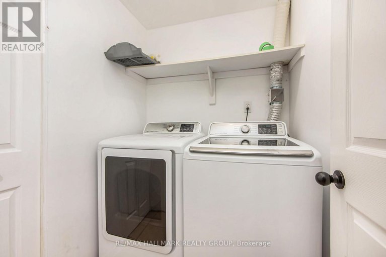 28834162/120-royalton-private/hunt-club-woods/ottawa/ontario/K1V9S3_25
