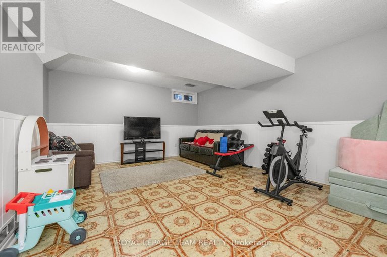 29638877/a-420-moodie-drive/westcliffe-estates/ottawa/ontario/K2H8A6_14