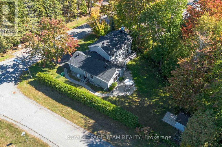 28943103/60-vaan-drive/merivale-gardens/ottawa/ontario/K2G0C9_36