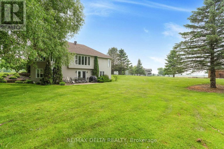 28438400/1819-baseline-road/clarencerockland-twp/clarence-rockland/ontario/K0A1N0_8