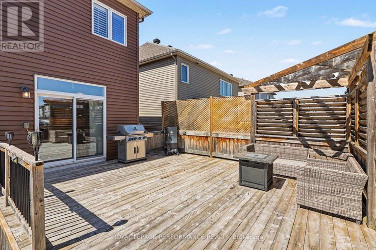 29634644/717-magnolia-street/avalon-west/ottawa/ontario/K4A0Z2_31