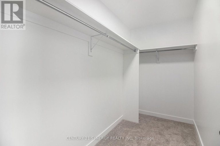 29431369/2733-lancaster-road-unit-121/ottawa/ontario/K1B0A9_20