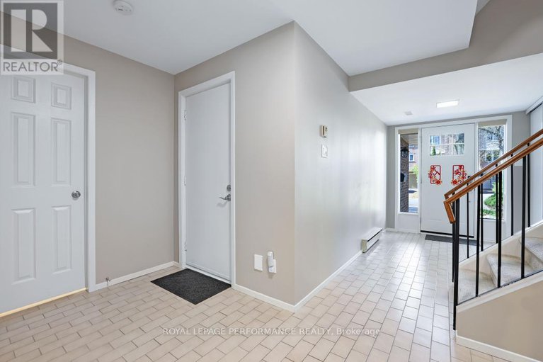 28992584/21-arbordale-crescent/centrepointe/ottawa/ontario/K2G5C7_8