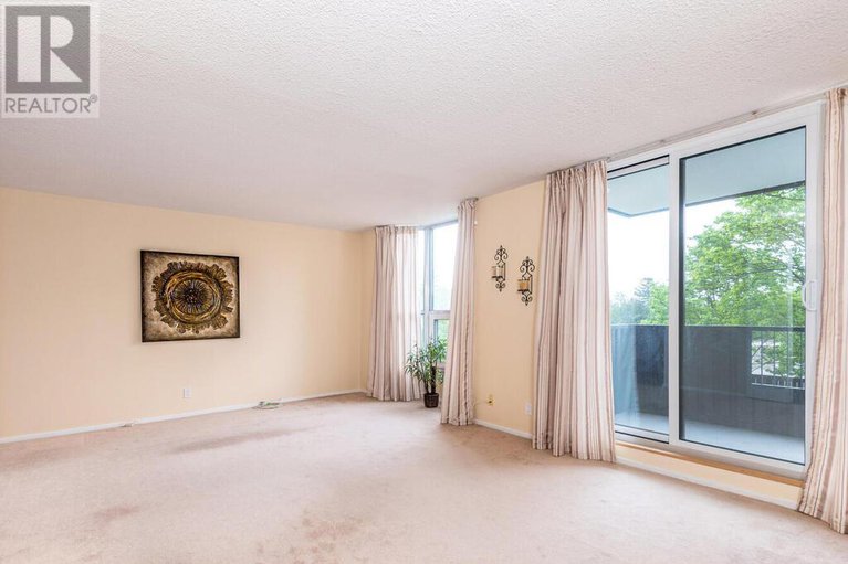 28867900/203-2951-riverside-drive/mooneys-bayriverside-park/ottawa/ontario/K1V8W6_12