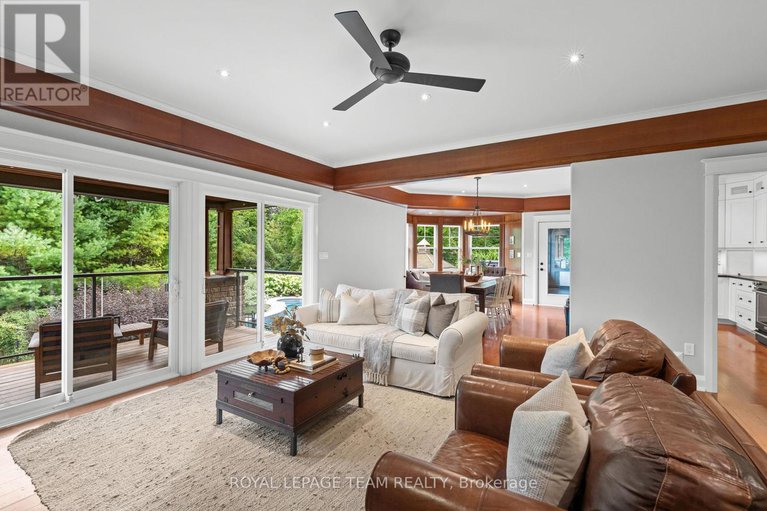 28865171/1560-maley-lane/rural-kanata-central/ottawa/ontario/K2W1C2_7