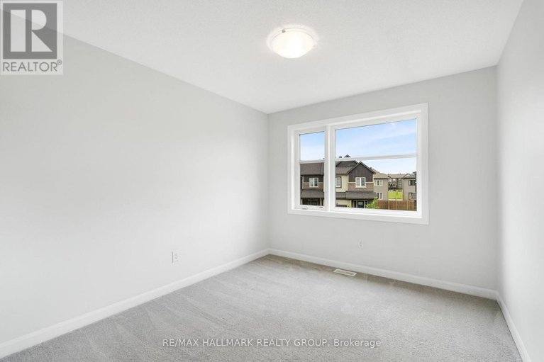 28488850/833-dynasty-street/avalon-east/ottawa/ontario/K4A4T7_31