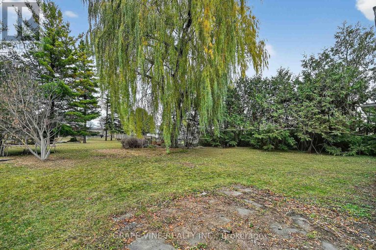 29184094/179-victoria-street/almonte/mississippi-mills/ontario/K0A1A0_45