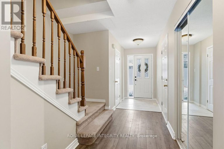 29244318/34-furlong-crescent/bridlewood/ottawa/ontario/K2M2J1_3