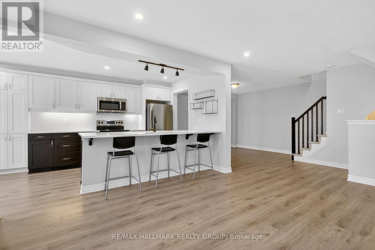 29224104/232-clintonia-street/emerald-meadowstrailwest/ottawa/ontario/K2V0K6_14