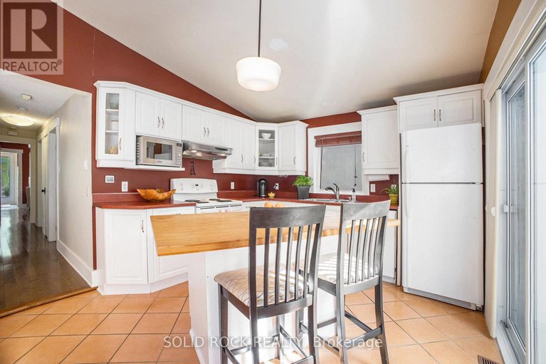28735074/236-northwestern-avenue/ottawa-westtunneys-pasture/ottawa/ontario/K1Y0M3_13
