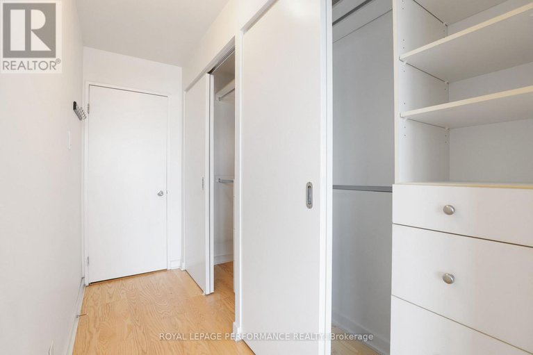 28786728/1403-324-laurier-avenue-w/ottawa-centre/ottawa/ontario/K1N6P6_25