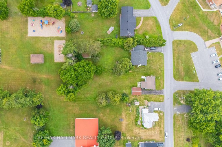 28602450/5-nelson-street/finch/north-stormont/ontario/K0C1K0_18