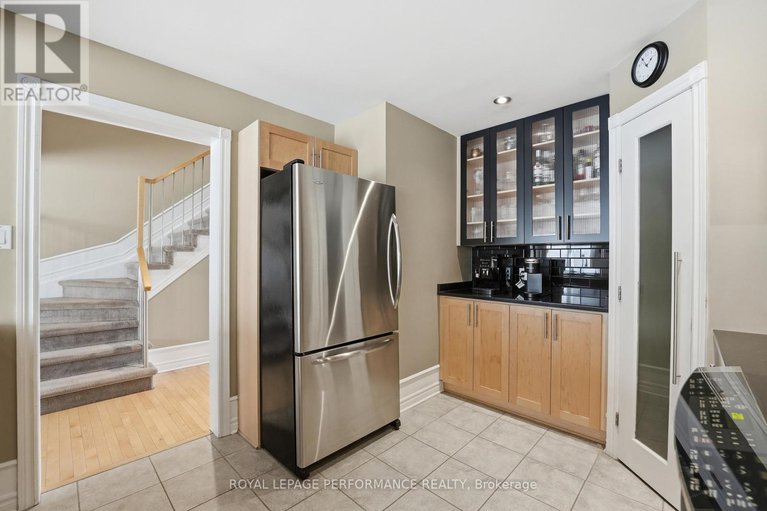 29441427/808-scala-avenue/avalon-east/ottawa/ontario/K4A4X2_14