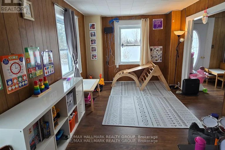 28712189/7122-bank-street/osgoode-twp-north-of-reg-rd-6/ottawa/ontario/K0A2P0_5