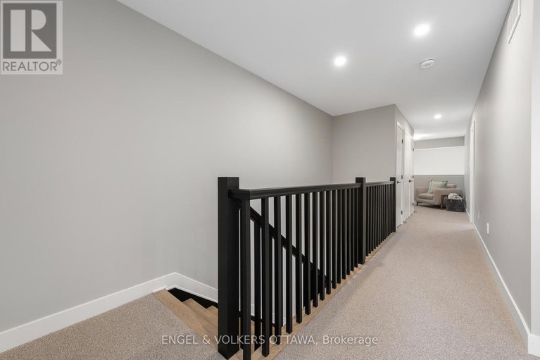 29104640/517-cobra-crescent/emerald-meadowstrailwest/ottawa/ontario/K2V0T6_16