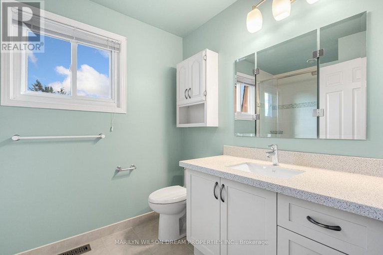 28986387/1150-bordeau-grove/convent-glen/ottawa/ontario/K1C2M7_23