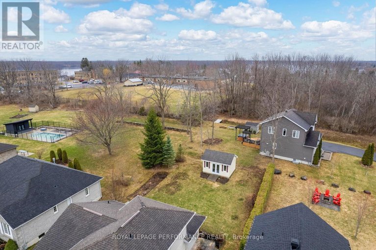 29593510/18353-lana-drive/south-glengarry-charlottenburgh-twp/south-glengarry/ontario/K6H7L9_46