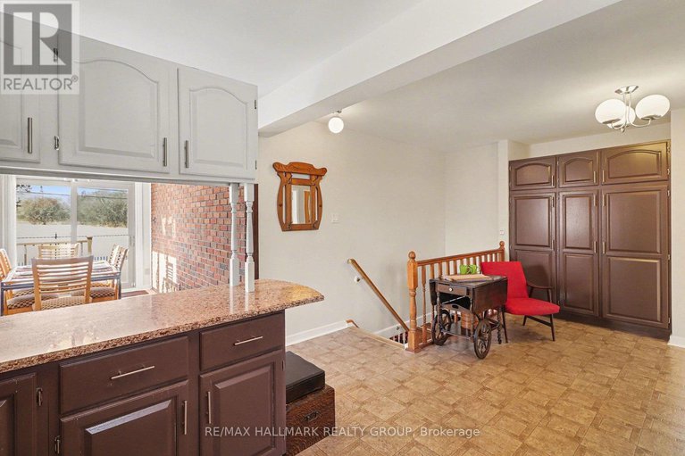 29339650/2004-dorval-avenue/elmvale-acres/ottawa/ontario/K1G2N8_10