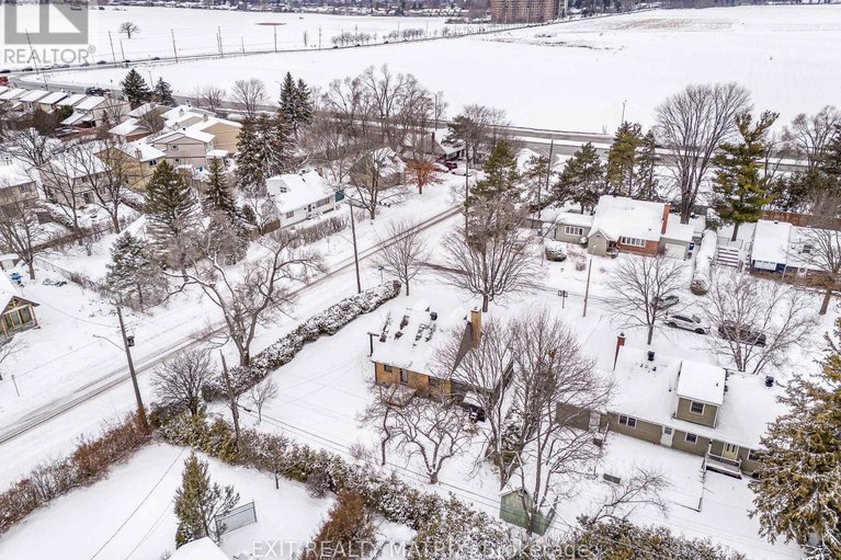 29250126/224-wilshire-avenue/courtland-park/ottawa/ontario/K2C0E5_27