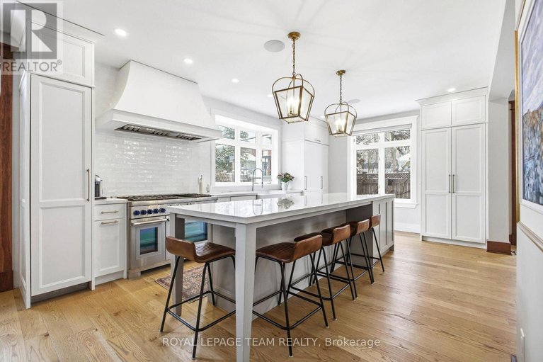 29616442/483-golden-avenue/mckellarhighland/ottawa/ontario/K2A2E4_6