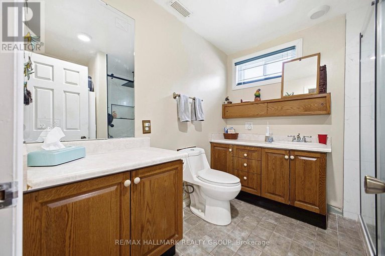 29429780/1572-boyer-road/chapel-hill/ottawa/ontario/K1C1R1_33