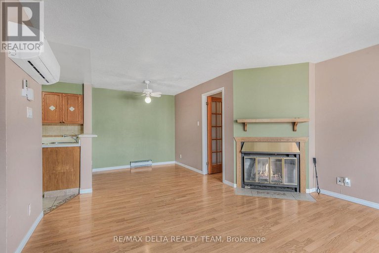 28620322/205-520-canteval-terrace/fallingbrookpineridge/ottawa/ontario/K4A2C9_8