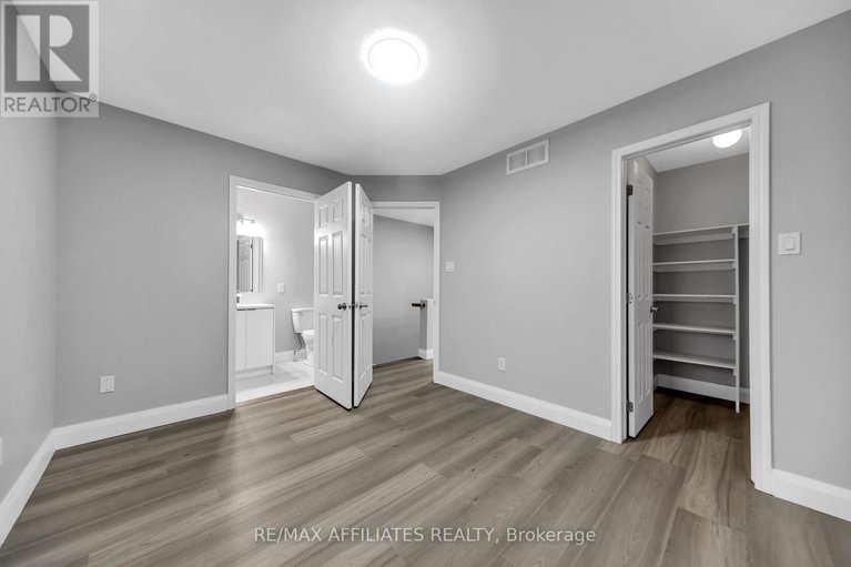 29140441/714-sanibel-private/westcliffe-estates/ottawa/ontario/K2H0A8_27