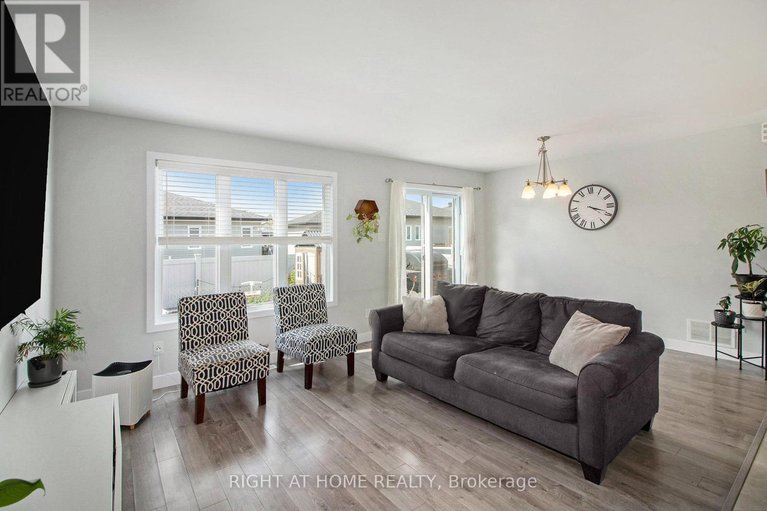 28491793/a-3-flagstone-private-lane/north-stormont-finch-twp/north-stormont/ontario/K0A1R0_9
