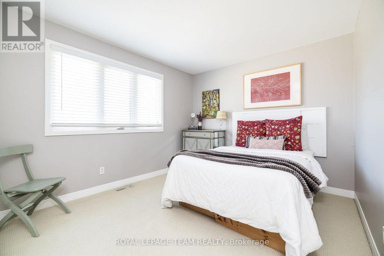 29663238/9-casgrain-court/beaverbrook/ottawa/ontario/K2K2A7_26