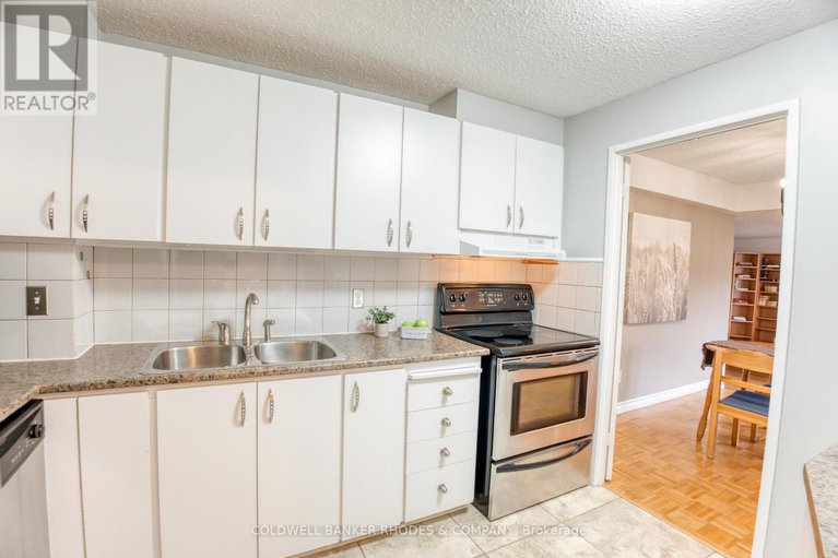28543962/213-1599-lassiter-terrace/beaconwood/ottawa/ontario/K1J8R6_5