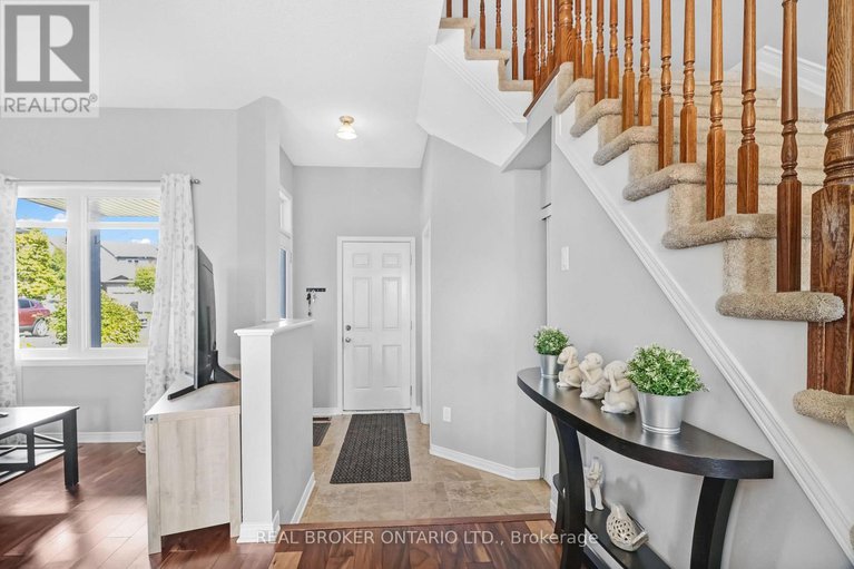 28904240/132-dahlia-street/town-of-rockland/clarence-rockland/ontario/K4K0G1_7