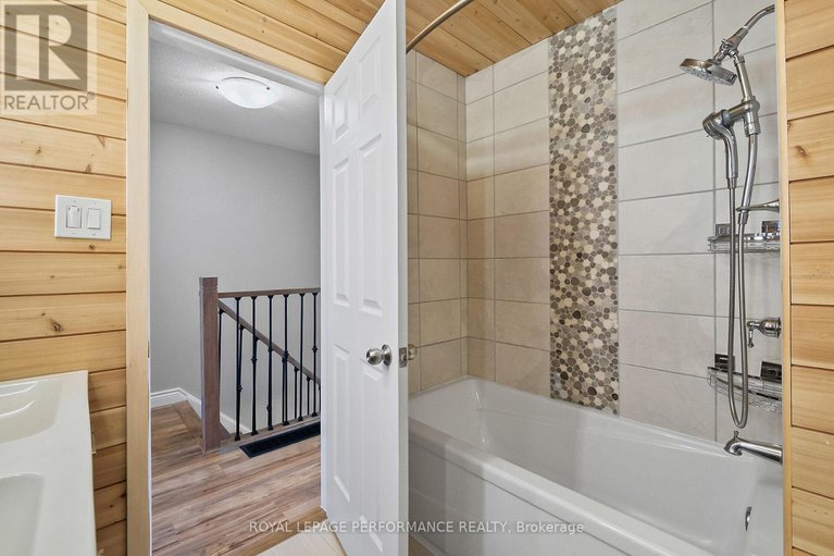 28853085/775-de-salaberry-street/beacon-hill-north/ottawa/ontario/K1J6Y5_18