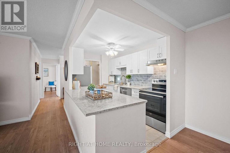 29036867/1006-1025-richmond-road/woodroffe/ottawa/ontario/K2B8G8_12