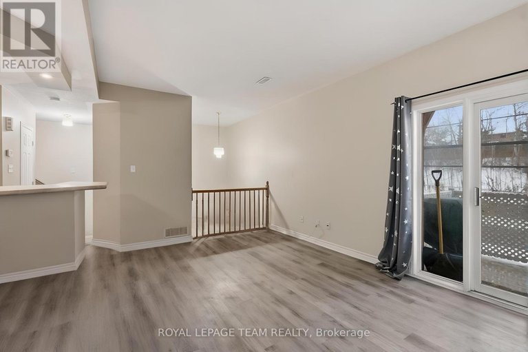 29219966/108-3265-st-joseph-boulevard/bilberry-creekqueenswood-heights/ottawa/ontario/K1E3Y2_11