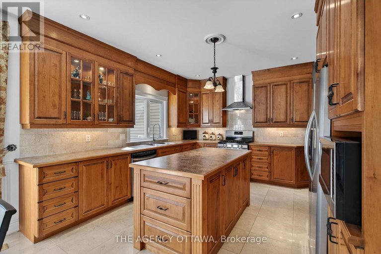 29664562/4633-albion-road/blossom-parkkemp-parkfindlay-creek/ottawa/ontario/K1X1A4_16