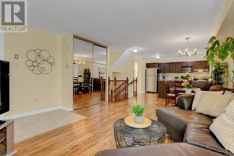 28579922/695a-sue-holloway-drive/strandherd/ottawa/ontario/K2J5R6_13