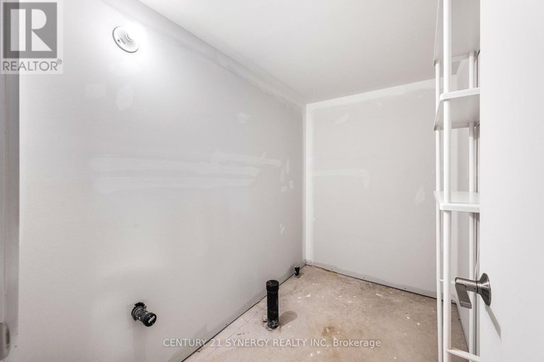 28672557/673-odyssey-way/leitrim/ottawa/ontario/K1T0T3_39
