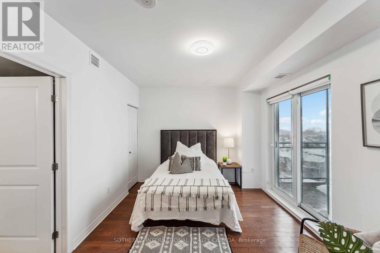 28339272/907-90-landry-street/vanier/ottawa/ontario/K1L0A9_22