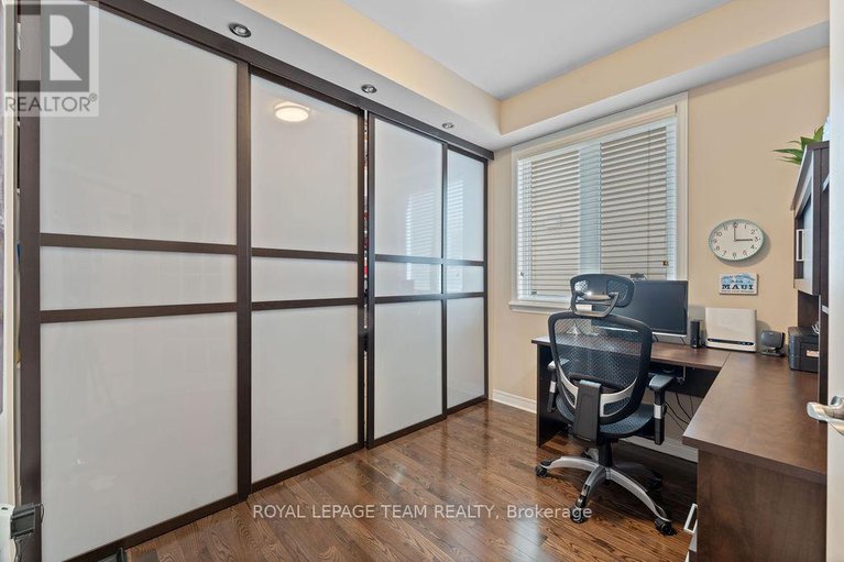 29011839/141-trail-side-circle/springridgeeast-village/ottawa/ontario/K4A5B3_21