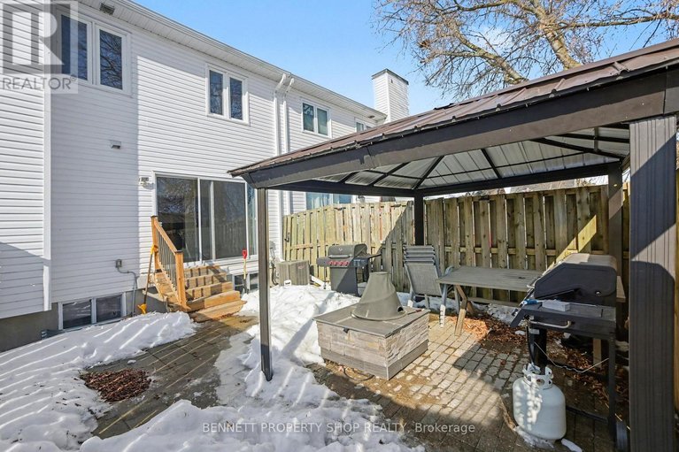 29450115/49-forget-street/embrun/russell/ontario/K0A1W0_21