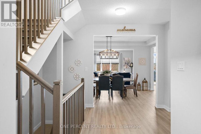 29563341/1002-showman-street/goulbourn-twp-from-franktown-rdsouth-to-rideau/ottawa/ontario/K0A2Z0_5